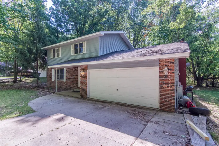 110 Carpenter, Roscommon, MI 48653 - #3