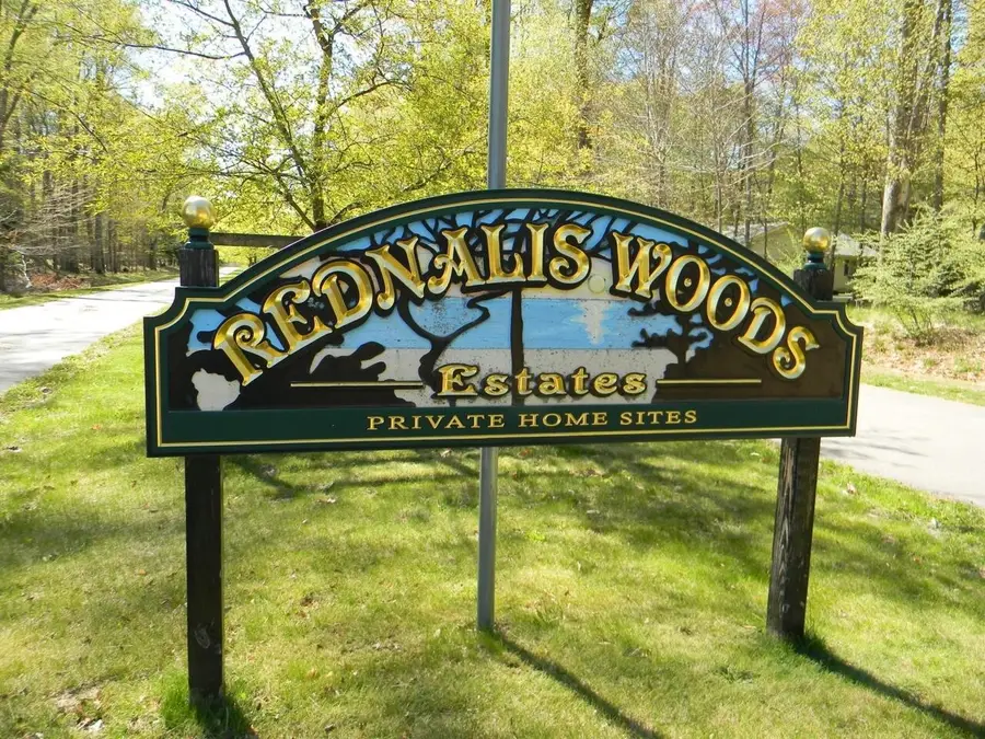 5816 N Cardinal, Ludington, MI 49431 - #3