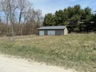 5019 S Townhall, Sheridan, MI 48884