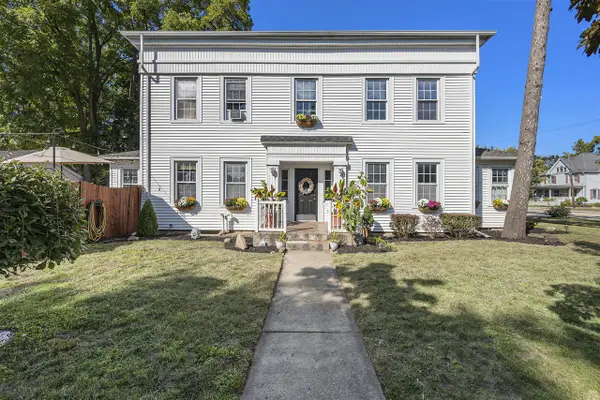 119 Elm, Paw Paw, MI 49079