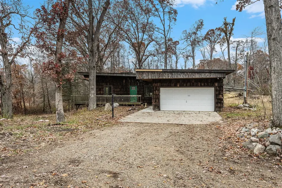 22485 Clear Lake, Battle Creek, MI 49014 - Image #2