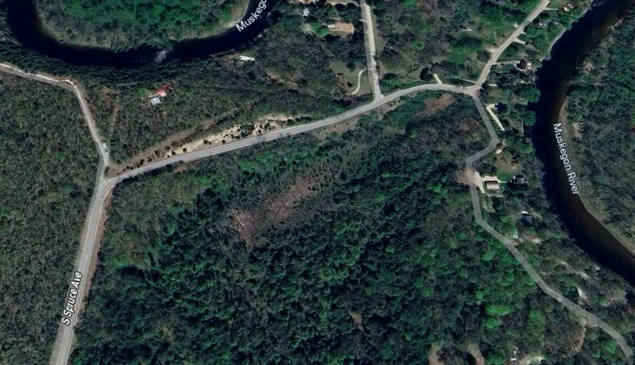 7890 S Spruce, Newaygo, MI 49337 - Image #2