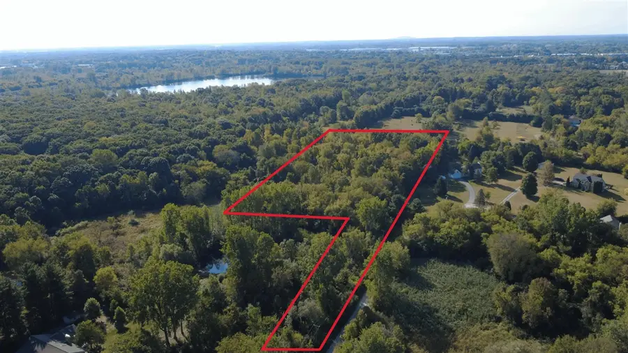 727 W W. Maple Road, Milford, MI 48381 - #3