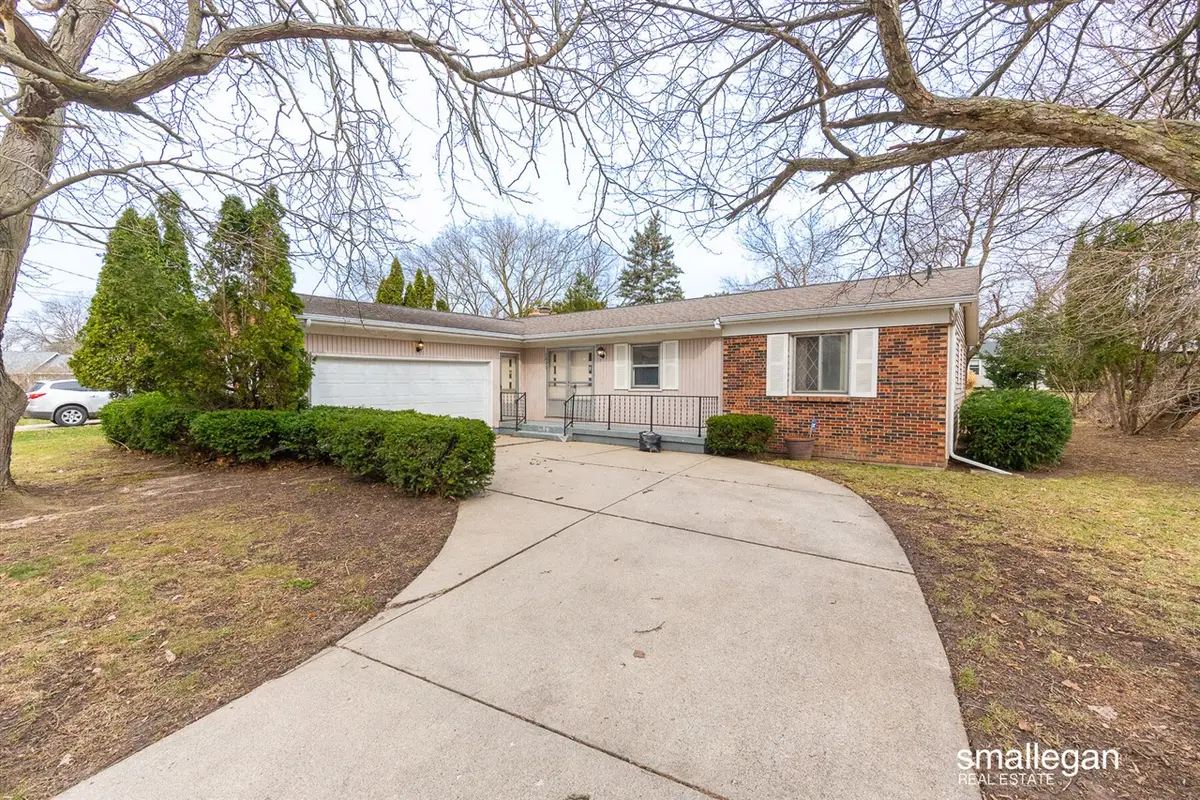 1237 Dale, Grand Rapids, MI 49505 - #1