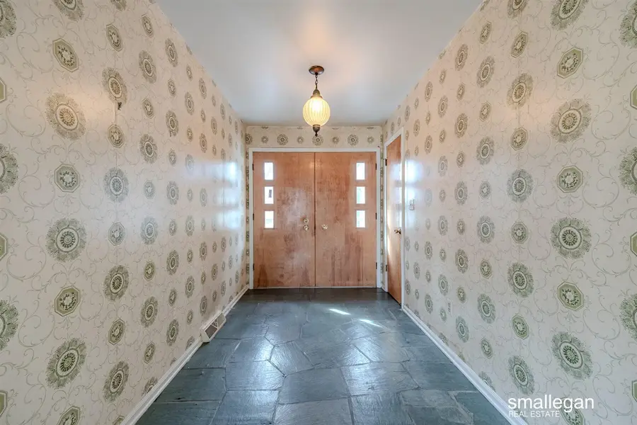 1237 Dale, Grand Rapids, MI 49505 - #2