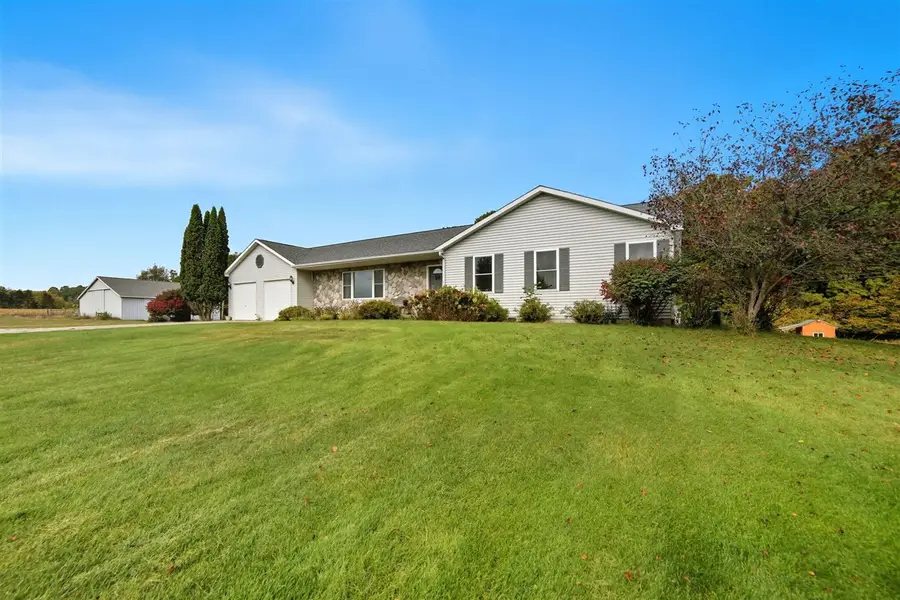 7580 River, Evart, MI 49631 - #2