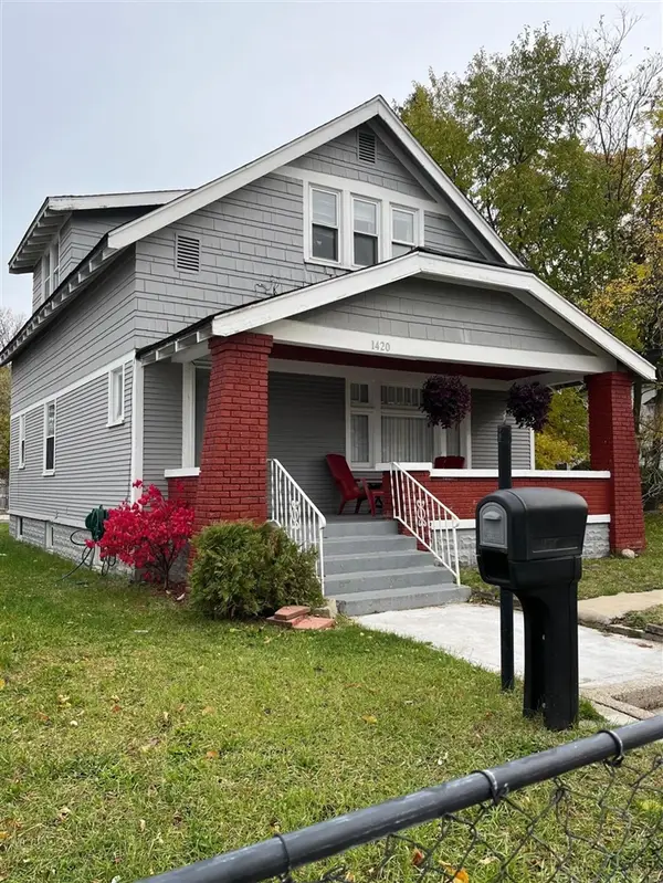 1420 SE Marshall, Grand Rapids, MI 49507