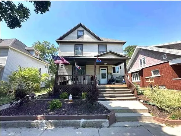 29 E 16th, Holland, MI 49423