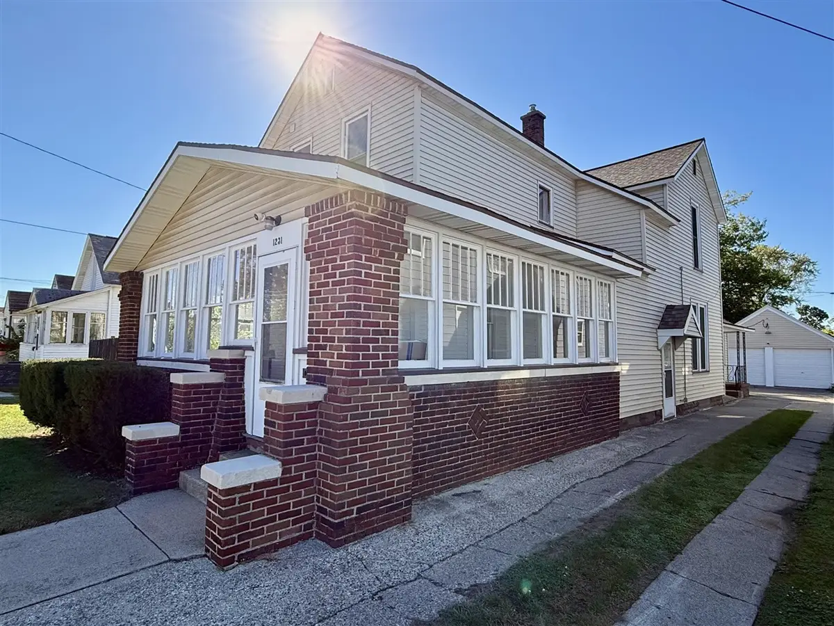 1231 Sanford, Muskegon, MI 49441 - #1