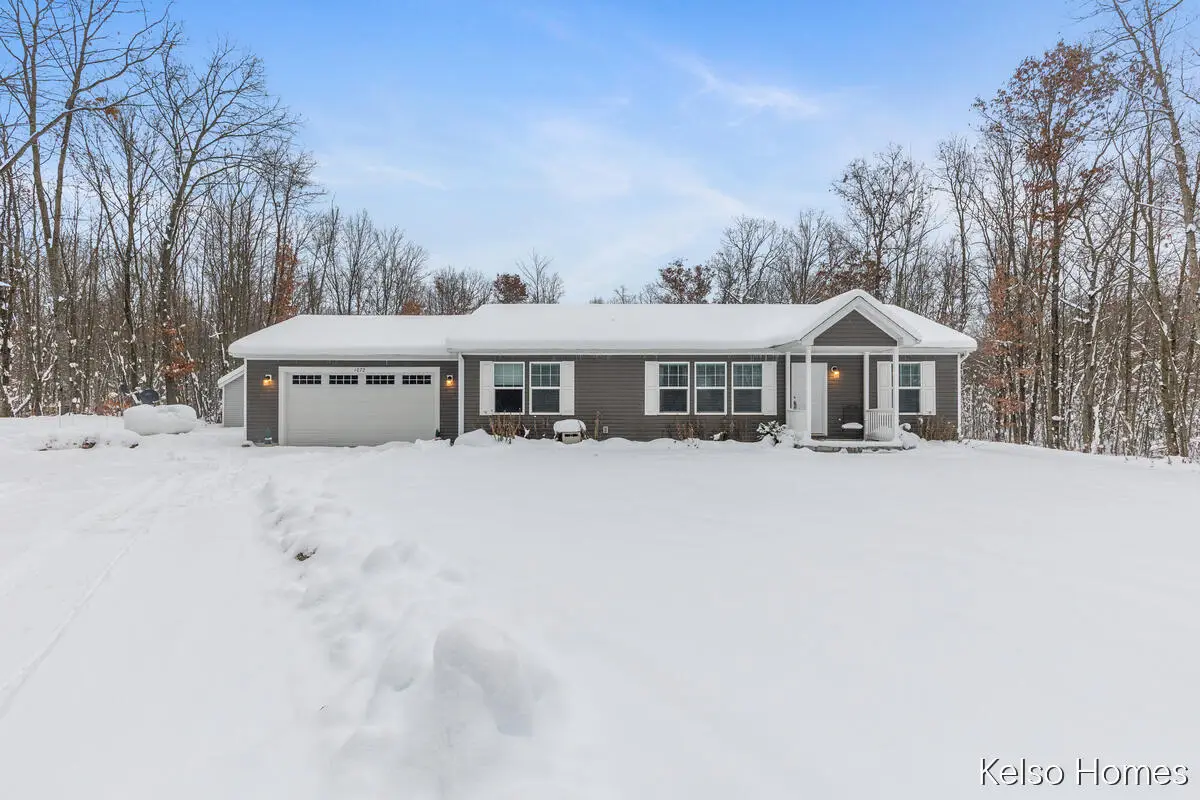 1072 N Bingham, White Cloud, MI 49349 - Image #1