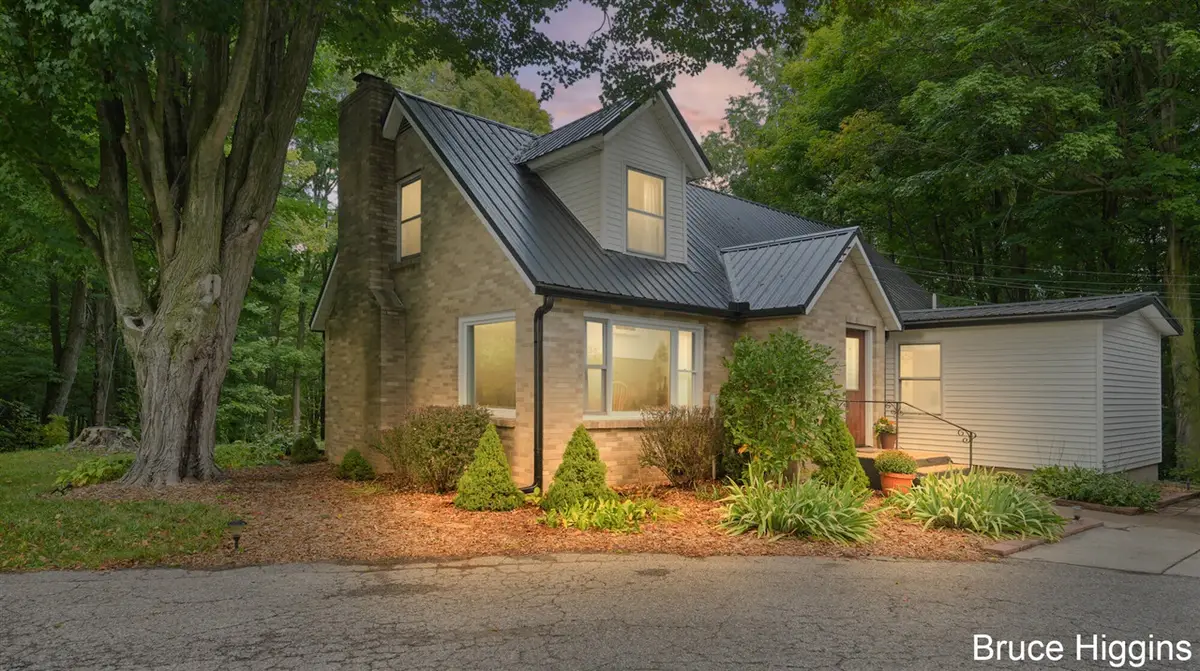 10550 Algoma, Rockford, MI 49341 - Image #1