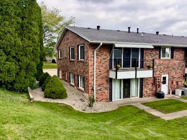 230 S State #84, Zeeland, MI 49464 - #1