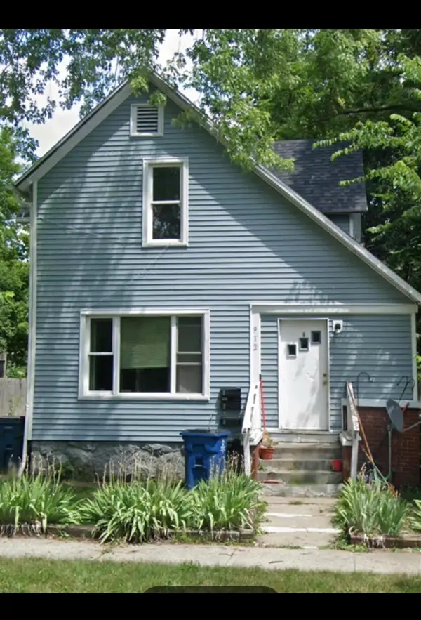 912 Princeton, Kalamazoo, MI 49007