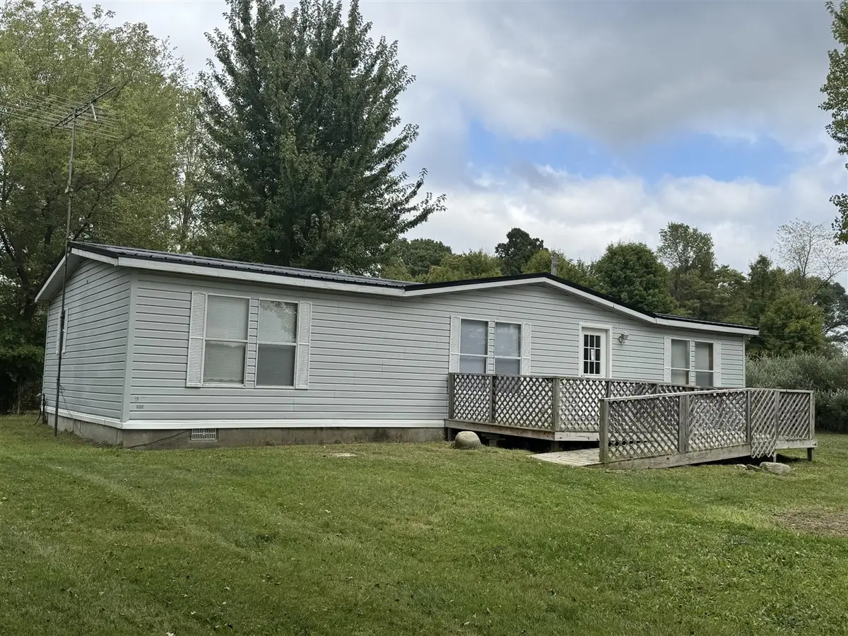 6685 Black Lake, Eau Claire, MI 49111 - Image #1