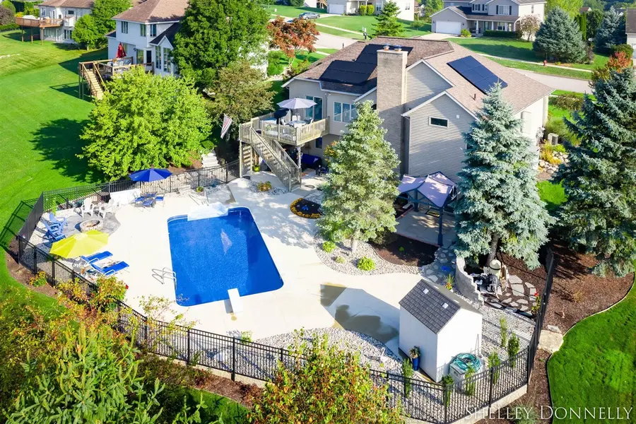 980 River Rock, Comstock Park, MI 49321 - Image #2