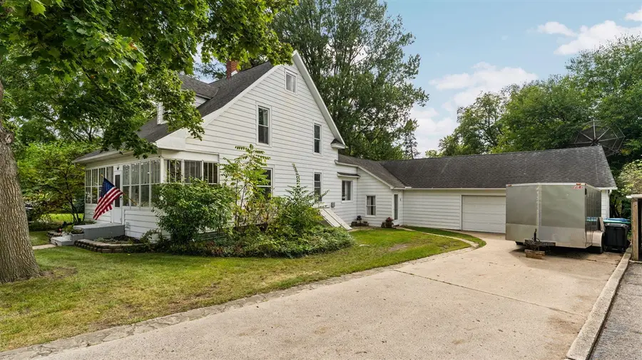 116 Currier, Clinton, MI 49236 - Image #3