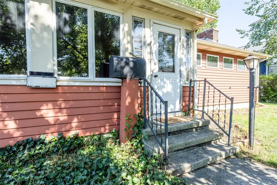 201 Sycamore, Three Oaks, MI 49128 - Image #3