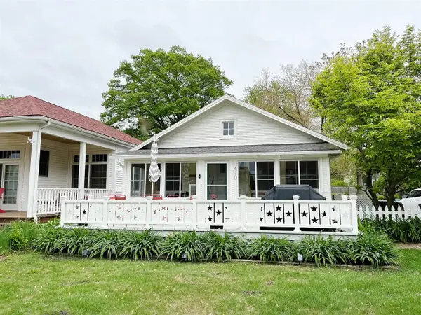 406 410-412 North Shore, South Haven, MI 49090