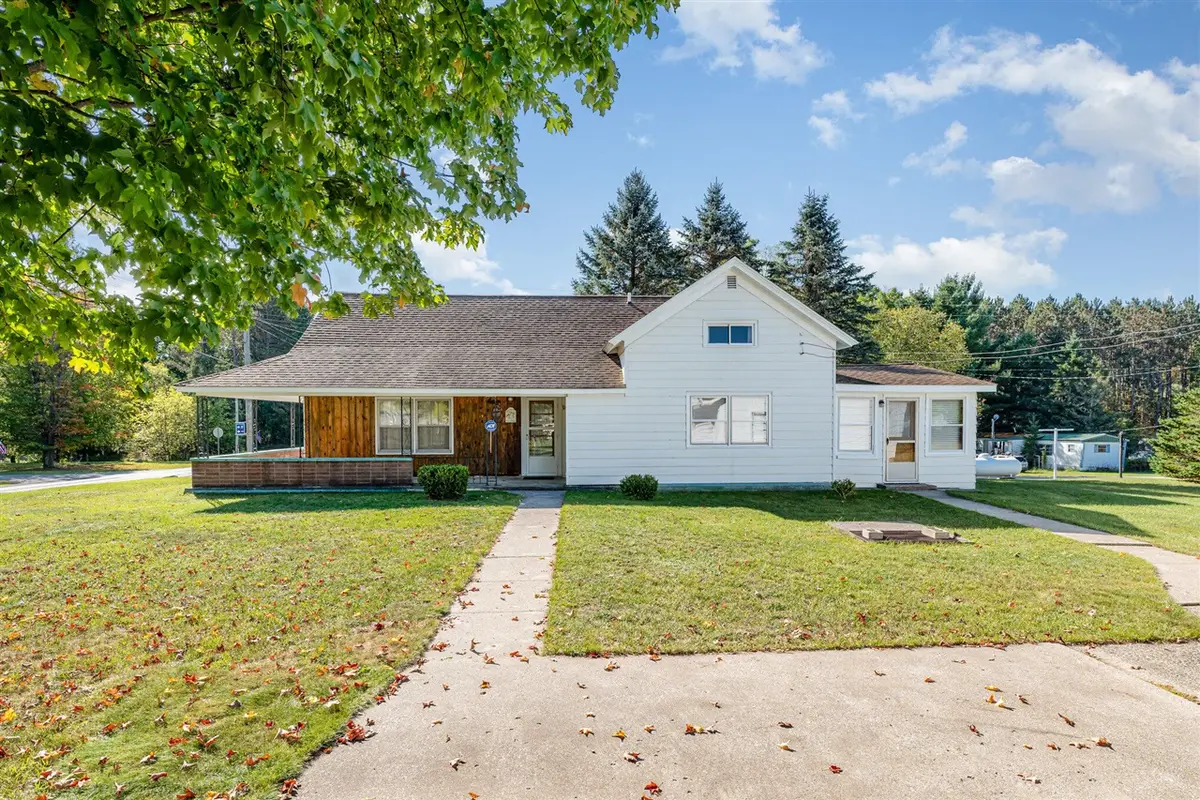 218 S Davis, Harrietta, MI 49638 - #1