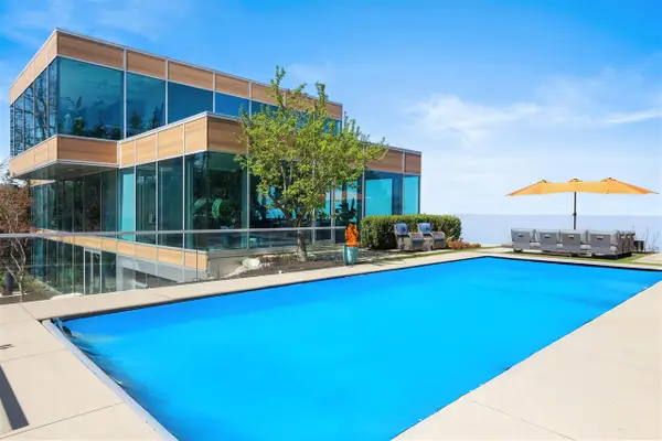 50005 High Point, New Buffalo, MI 49117