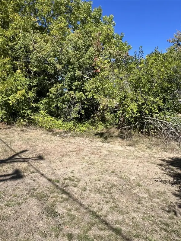 2102 Lake, North Muskegon, MI 49445