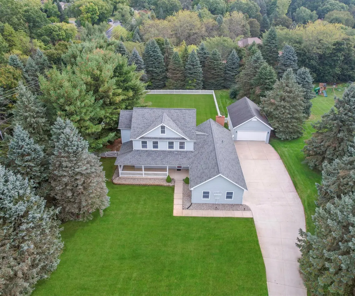 9001 Yorkshire, Saline, MI 48176 - #1