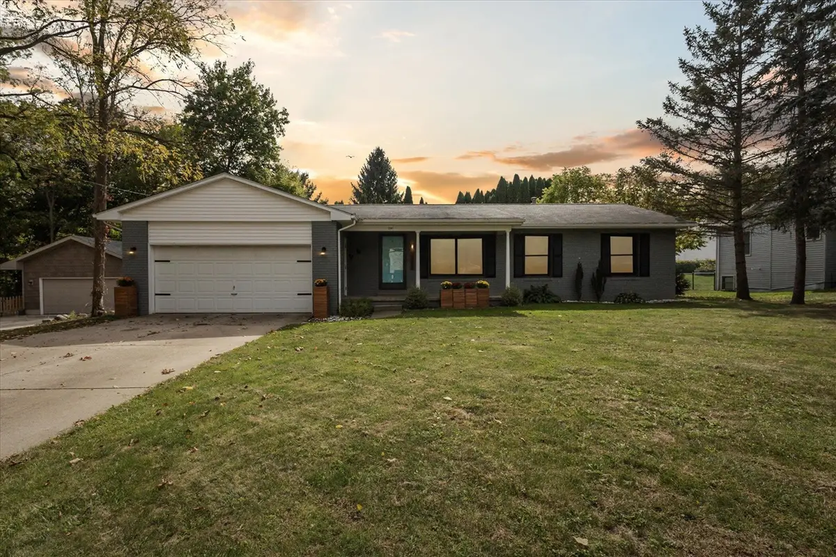 2981 Wolhavn, Jackson, MI 49201 - Image #1