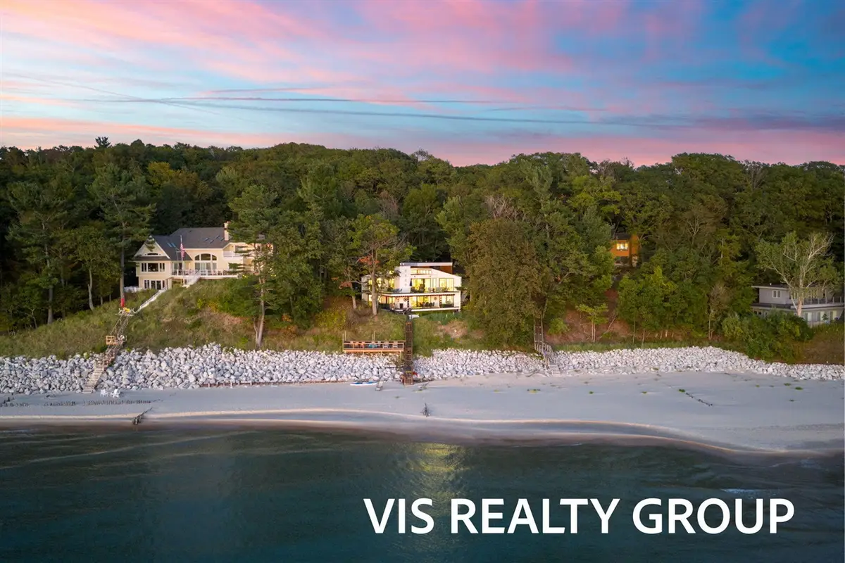 18185 N Shore Estates, Spring Lake, MI 49456 - Image #1