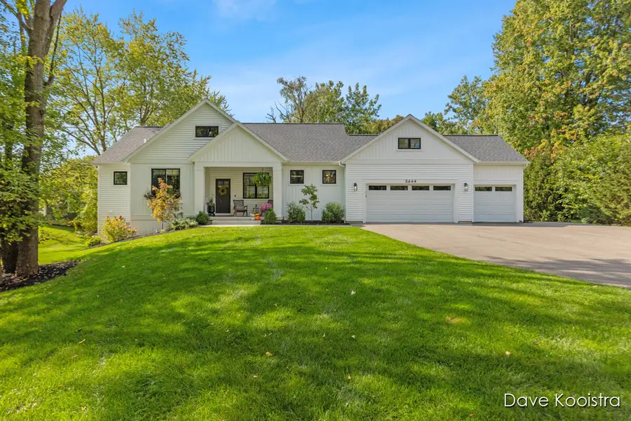5644 Cascade, Grand Rapids, MI 49546 - Image #3