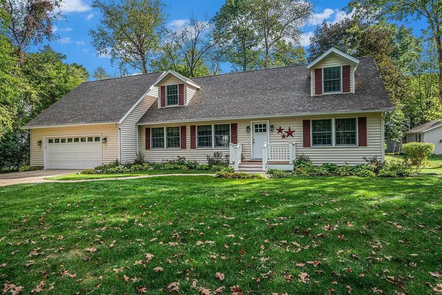 68881 3rd, Edwardsburg, MI 49112 - #2