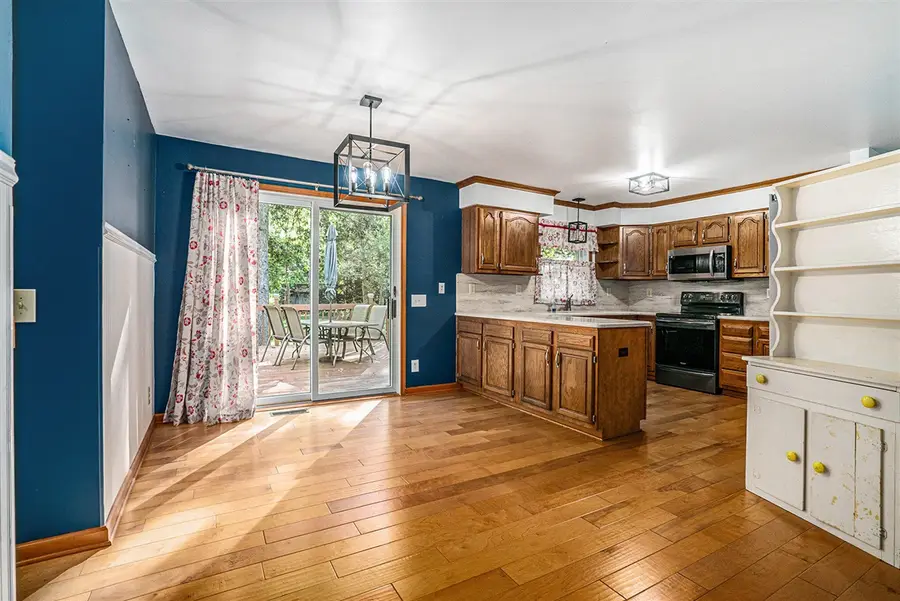 68881 3rd, Edwardsburg, MI 49112 - #3