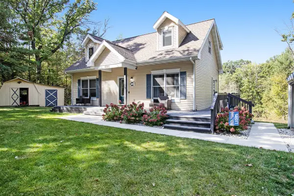 8595 Gatewood, Howard City, MI 49329