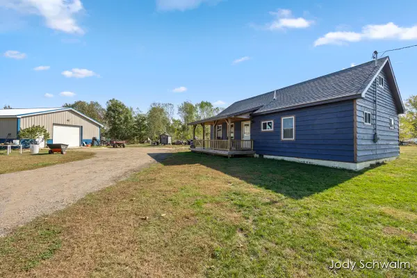 881 Brent, Sherwood, MI 49089