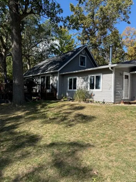 916 Nature, Montgomery, MI 49255 - Image #1