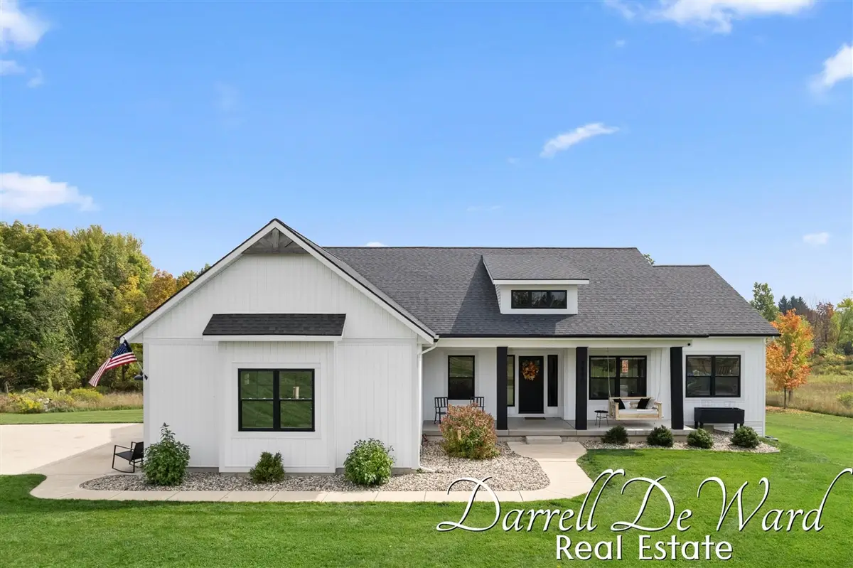 4880 Oaklee Lane, Caledonia, MI 49316 - Image #1