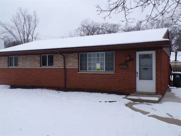 9942 Lincoln, Taylor, MI 48180