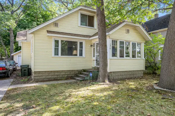 1976 Leahy, Muskegon, MI 49442