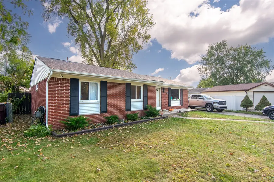 42107 Lincoln, Van Buren Township, MI 48111 - Image #3