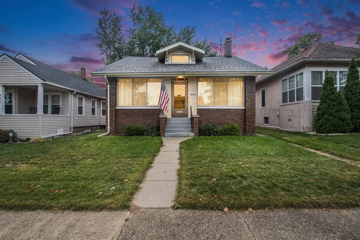 834 Lewis, Saint Joseph, MI 49085 - Image #1