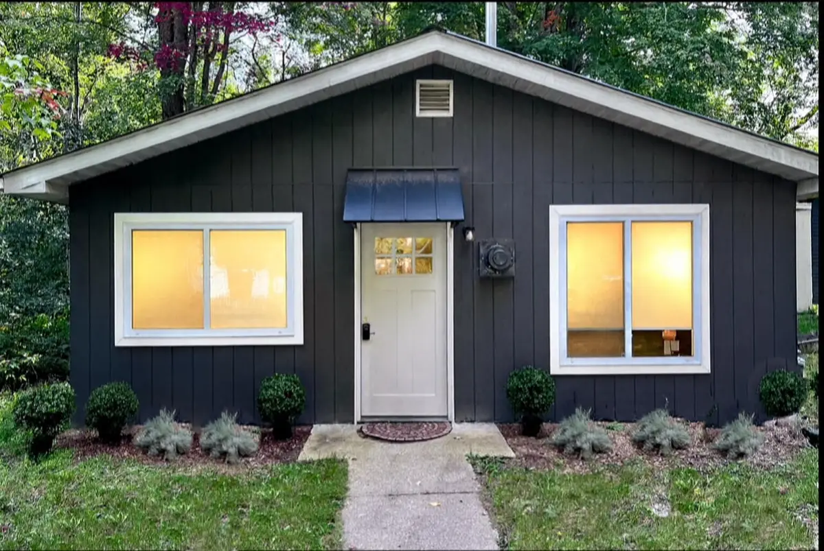 121 Henderson Place, Cadillac, MI 49601 - Image #1