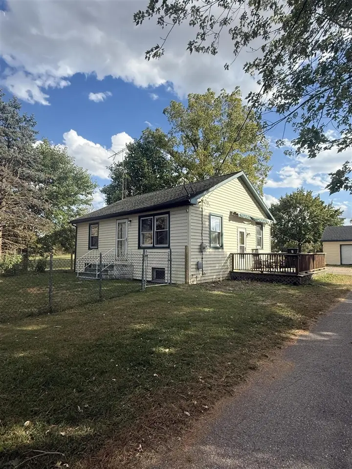 2046 Us Highway 12, Galien, MI 49113 - Image #1