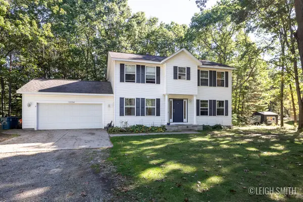 13736 144th, Grand Haven, MI 49417