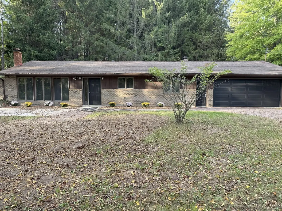 23424 38th, Mattawan, MI 49071 - Image #1