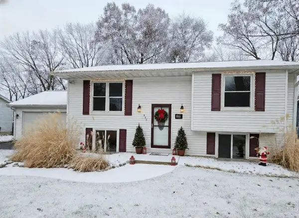 623 Glenview, Plainwell, MI 49080