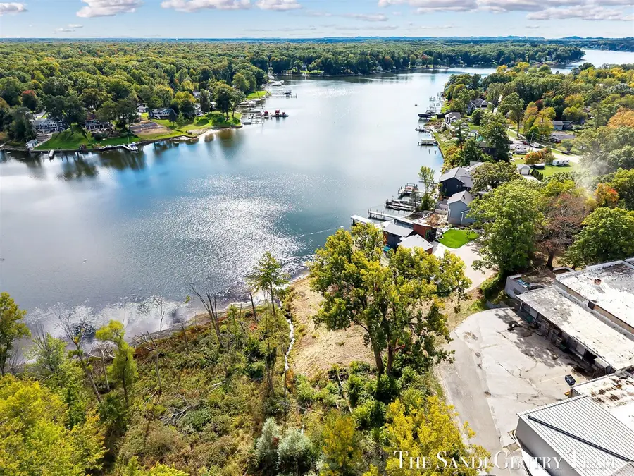 148 Lake, Fruitport, MI 49415 - Image #2