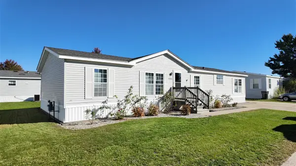 3236 Waverly, Holland, MI 49424