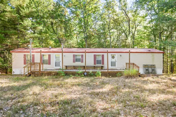 2447 W Lake Shore Dr, Bitely, MI 49309