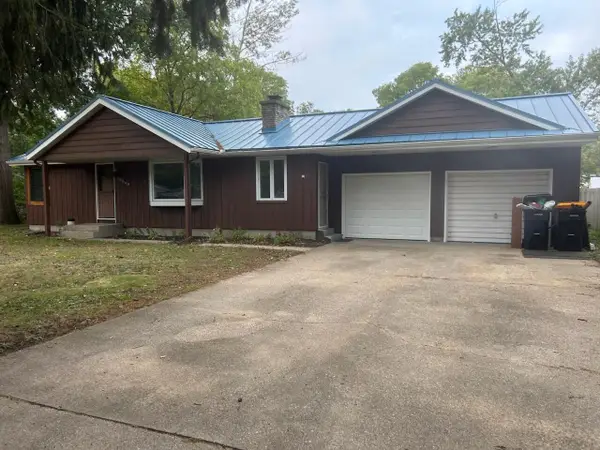 15549 Pine, Grand Haven, MI 49417