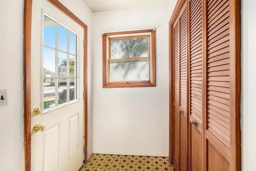 534 Hancock, Manistee, MI 49660 - Image #3