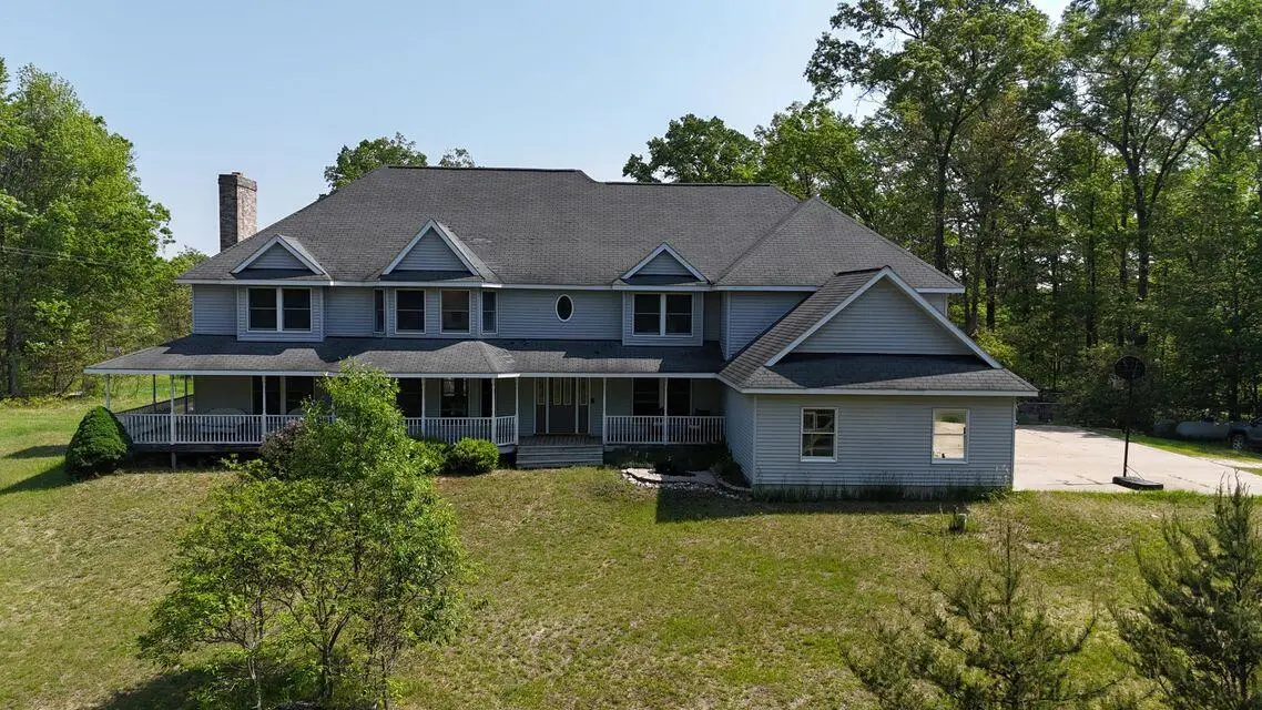 626 N Skocelas, Manistee, MI 49660 - Image #1